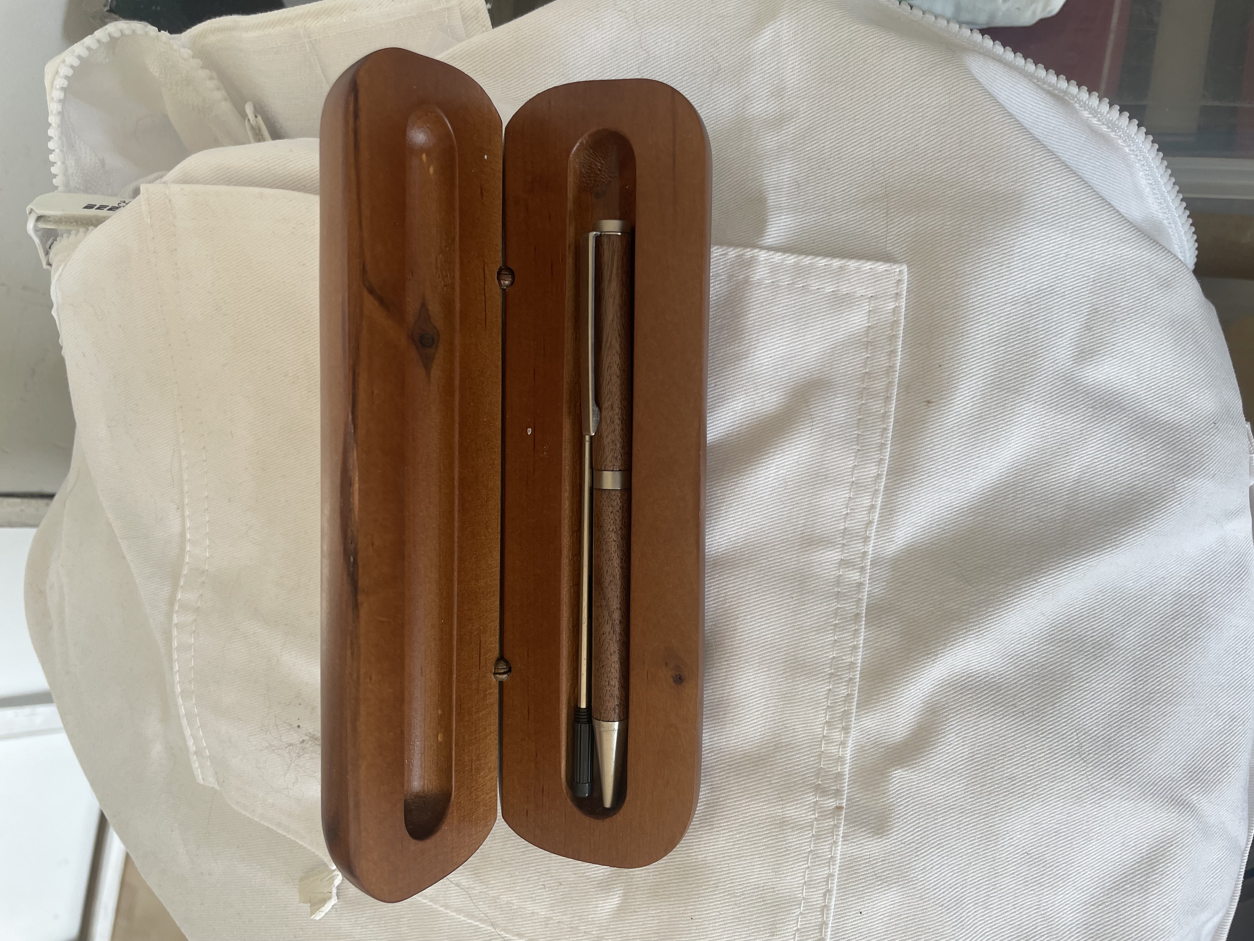 Wooden pens (Wooden Case)